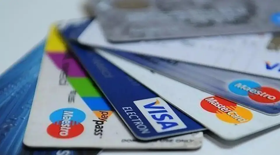 Bankalardan Müjde: Kredi Kartı Faizlerinde İndirim!