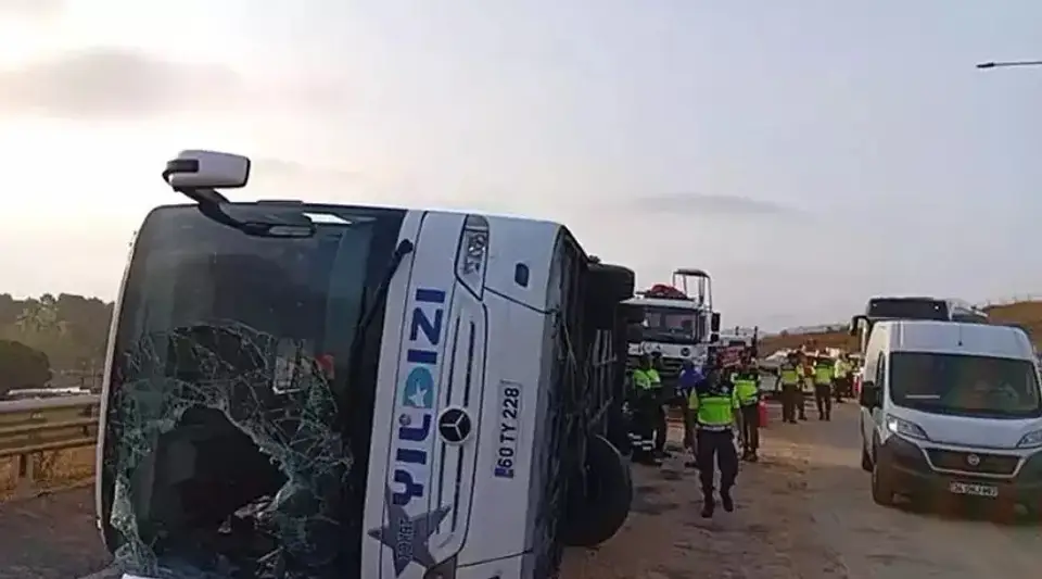 Kuzey Marmara Otoyolu'nda Kaza: 3 Ölü, 20 Yaralı!