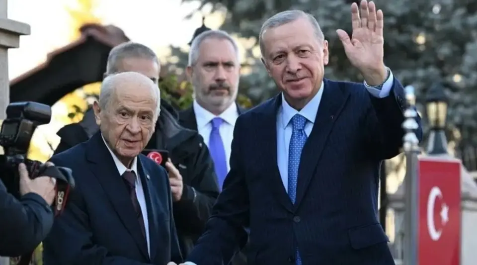Cumhurbaşkanı Erdoğan ile Bahçeli Görüşmesi Başladı: Gündemde Terörsüz Türkiye Var