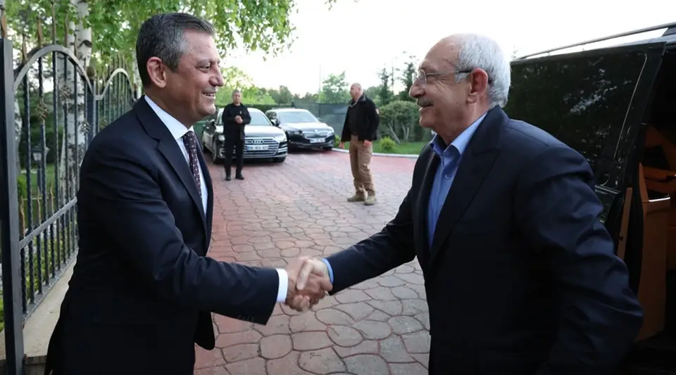 Özgür Özel'den Kemal Kılıçdaroğlu'na Zeytin Dalı