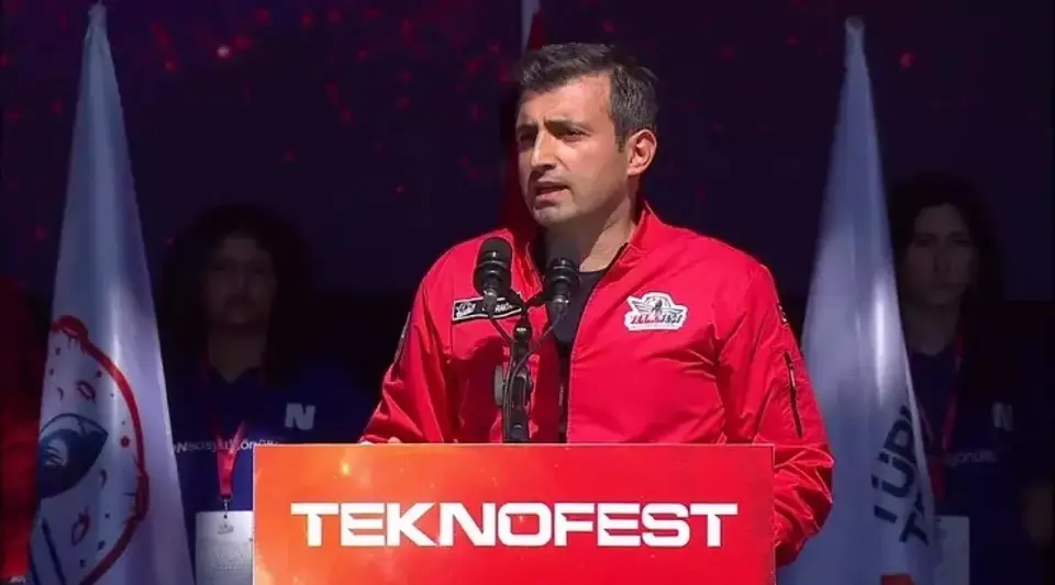 TEKNOFEST İstanbul Başladı: Bayraktar'dan "Tam Bağımsız Türkiye" Vurgusu