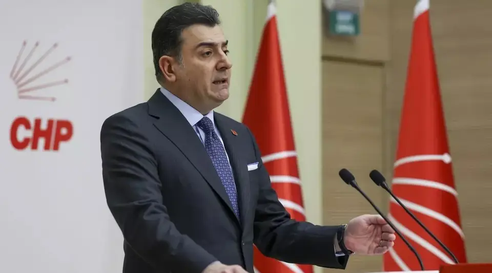 CHP Sözcüsü Emre: Savaş Fiilen Sınırımızda