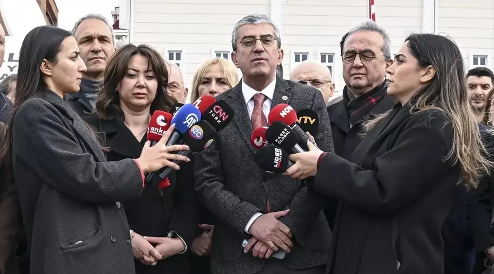 CHP'den "İmamoğlu Davası" Çıkışı: Yargının Üzerinden Ellerinizi Çekin!