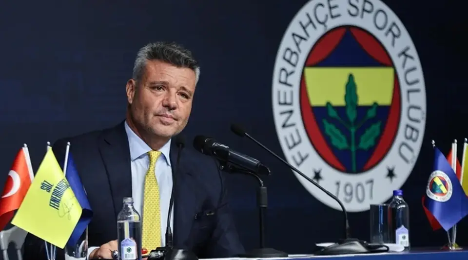 Fenerbahçe'de İlk Veda Netleşti: Edson Alvarez ile Yollar Ayrılıyor!