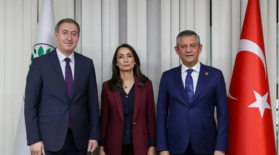 Özgür Özel'den DEM Parti'ye Kritik Ziyaret