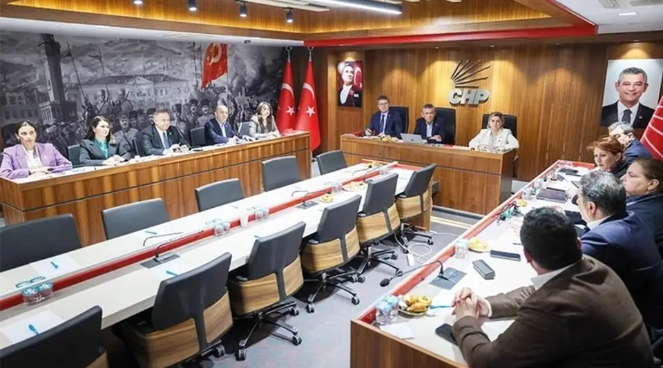 CHP'den "Milli İrade" Çıkartması: Yeni Yol Haritası Belirleniyor