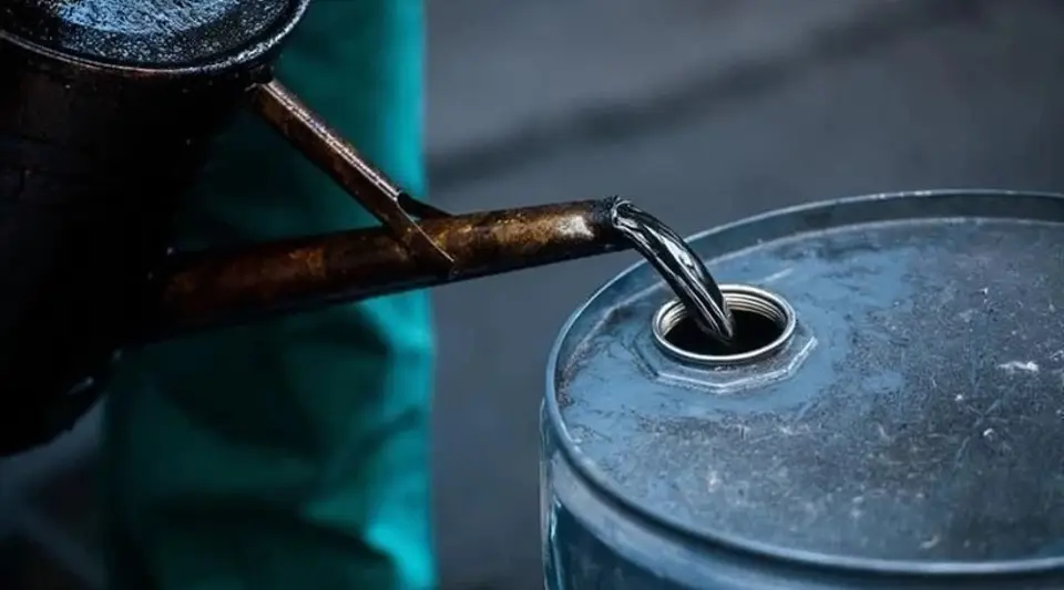 Petrol Fiyatları Yeniden 3 Haneli Rakamlara Çıktı