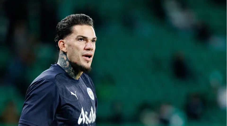 Fenerbahçe'de Kaleci Değişimi! Ederson'un Yerine Konstantinos Tzolakis Geliyor