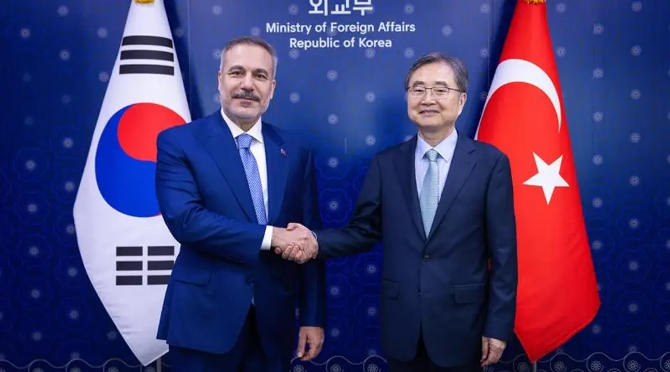 Dışişleri Bakanı Hakan Güney Kore'de