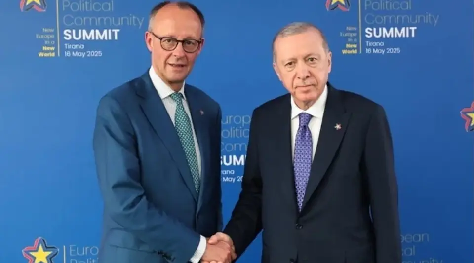 Cumhurbaşkanı Erdoğan, NATO Zirvesi Öncesi Almanya Başbakanı Friedrich Merz ile Görüştü