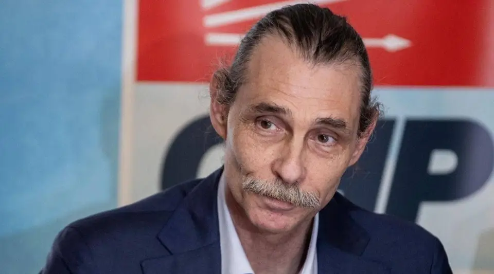 Etimesgut'ta Teşkilat İstifa Etti, Erdal Beşikçioğlu Kararını Verdi! CHP mi, Yeni Parti mi?