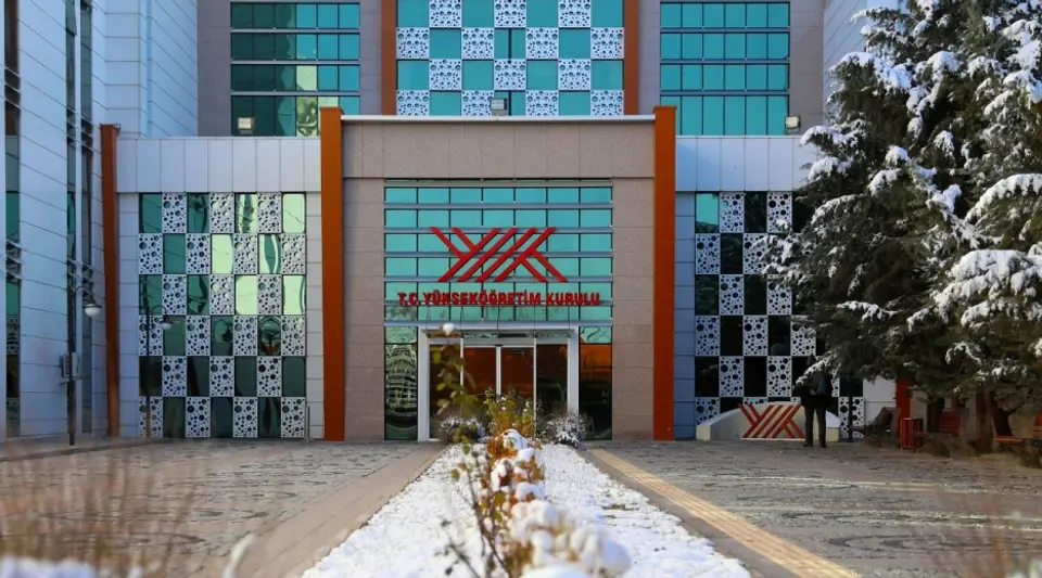 YÖK'ten Geleceğin Mesleklerine Stratejik Yatırım: 16 Yeni Program Daha Yükseköğretime Kazandırılıyor