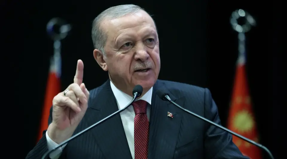 Cumhurbaşkanı Erdoğan, FETÖ'cü Karatepe Hakkında Suç Duyurusunda Bulundu