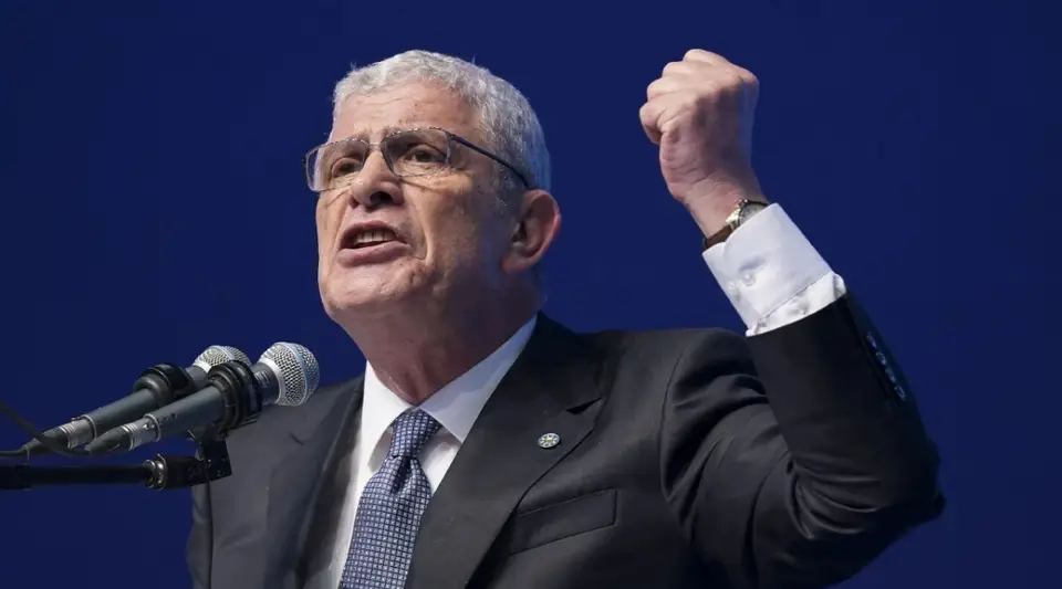İYİ Parti Lideri Dervişoğlu'ndan Çerçeve Yasaya Sert Tepki: "Çözüm Oyununun Piyonu Olmayacağız"