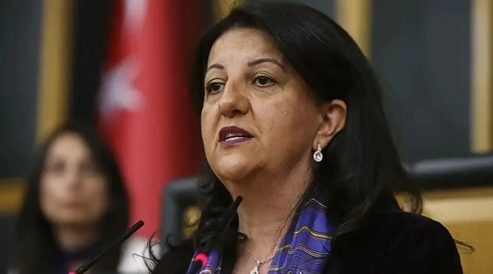 Pervin Buldan'dan Çerçeve Yasa Açıklaması: "İmzamız Barışa Kalıcı Olsun"