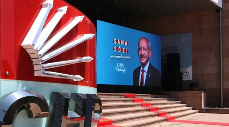 CHP Saha Çalışmalarında Kullanılacak Otobüsler Hazır! Slogan: "Türkiye için Tertemiz Bir Başlangıç"