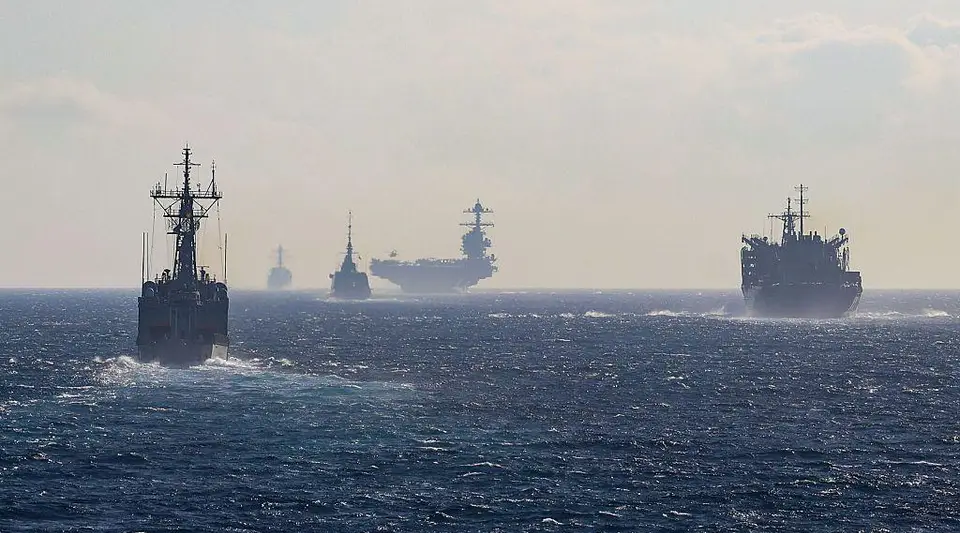 CENTCOM: "İran Tarafından ABD Savaş Gemileri Vurulmadı"
