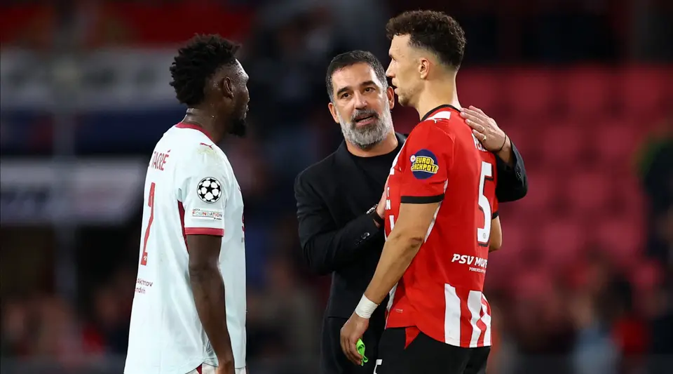 Halil Umut Meler yönetti, Arda Turan'ın Shakhtar'ı PSV ile berabere kaldı