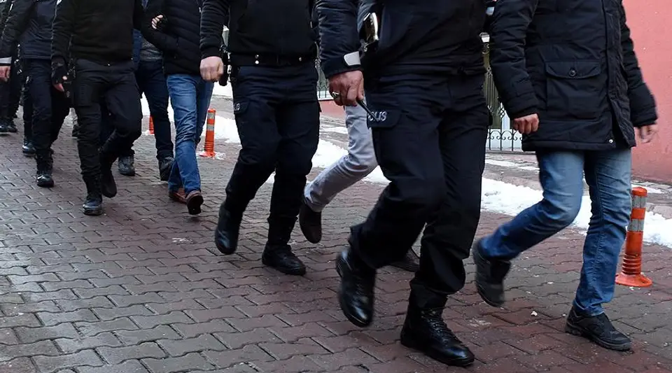 48 ilde yeni nesil suç örgütlerine operasyon: 1008 gözaltı kararı
