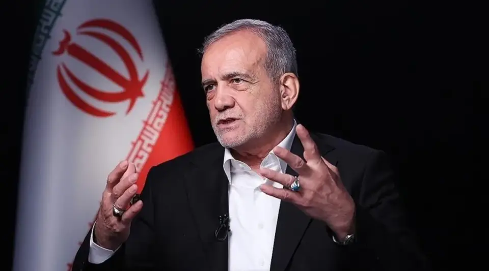 Pezeşkiyan'dan BRICS'e yerel para çağrısı