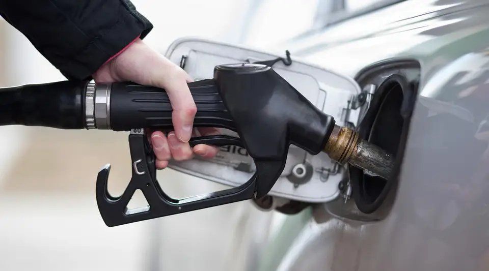 Motorine Gece Yarısı 6,62 TL Zam Geldi