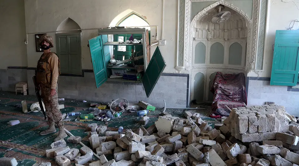 Pakistan’da çifte bombalı saldırıda can kaybı 31’e yükseldi