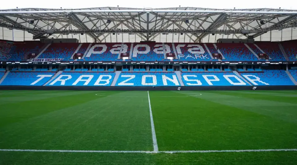 Trabzon'da Sağanak! Derbi için Stadın Son Hali Görüntülendi