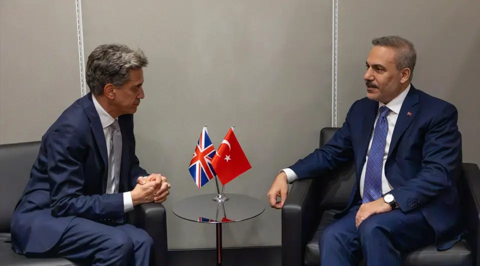 Hakan Fidan New York'ta İngiltere Dışişleri Bakanı ile Buluştu