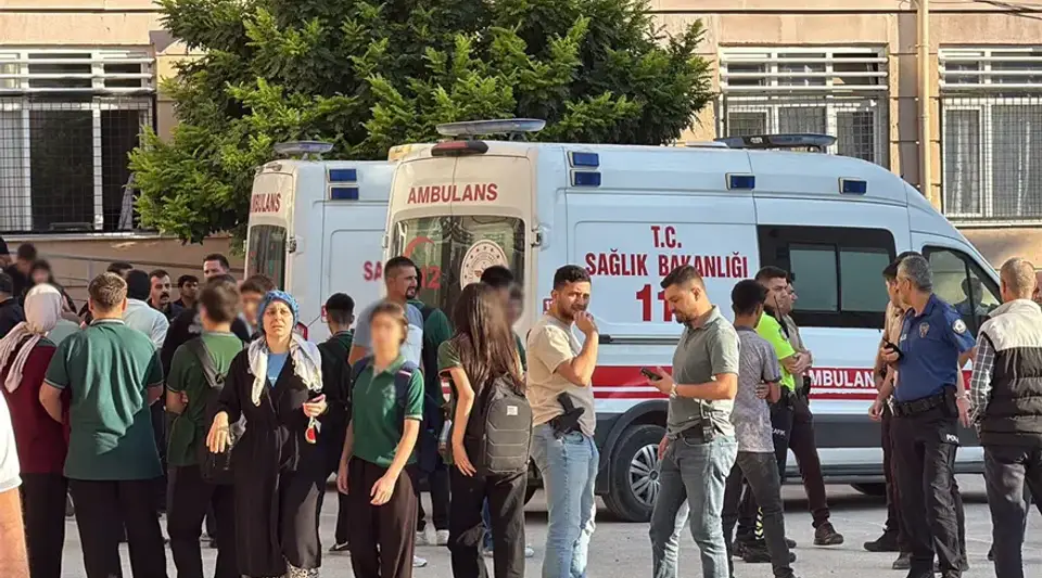 Manisa Okul Saldırısında Zanlının Odasından Sembol ve Notlar Çıktı