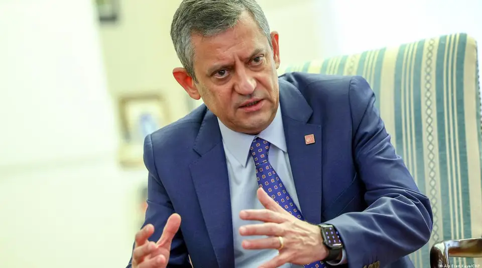 Özgür Özel'den Mansur Yavaş’ın İstifa Kararına Yorum