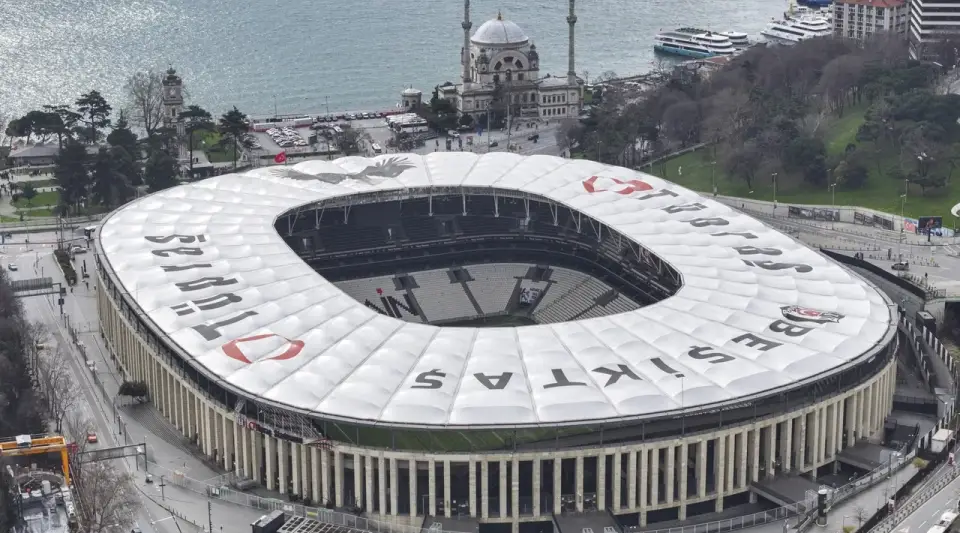 Beşiktaş'ta seçim heyecanı: Serdal Adalı'nın yönetim listesi açıklandı