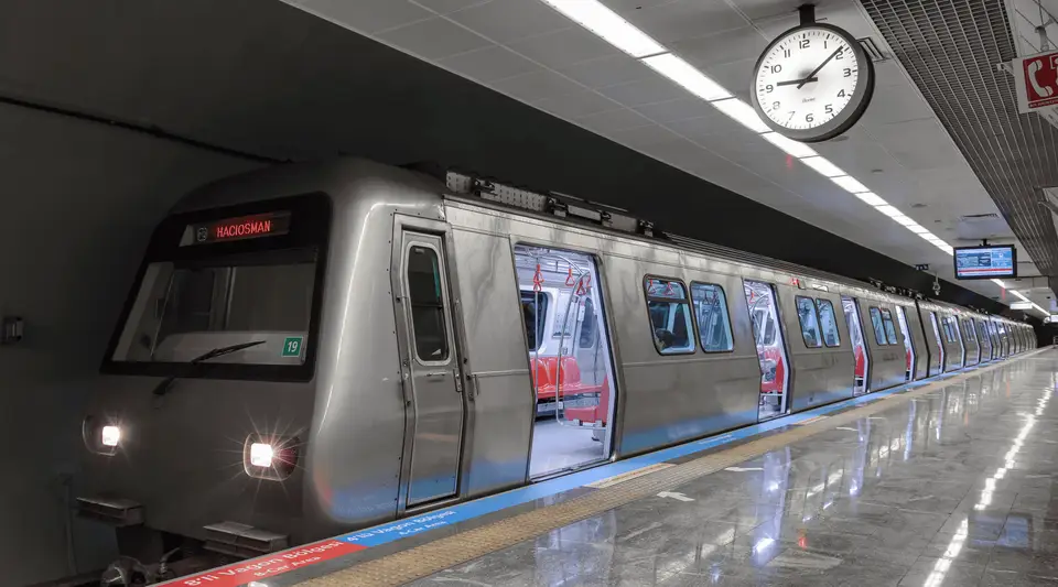 M12 Ümraniye-Ataşehir-Göztepe Metro Hattı Ne Zaman Açılıyor?