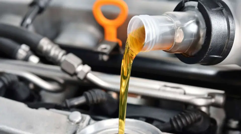 ÖTV Düzenlemesiyle Benzine 4,27 TL Motorine 3,68 TL Zam