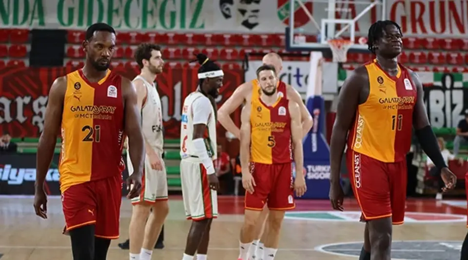 Karşıyaka, Galatasaray'ı uzatmalarda 78-71 mağlup etti