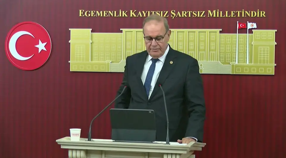 CHP'li Faik Öztrak: "Fon Skandalı Türkiye'nin Finansal Susurluk'u"