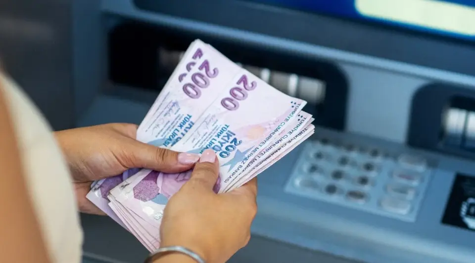 Ekim yaşlı ve engelli aylıkları hesaplara yatıyor