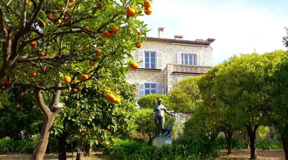 Fransa'da Renoir Müzesi soygunu: Beş kişi gözaltına alındı
