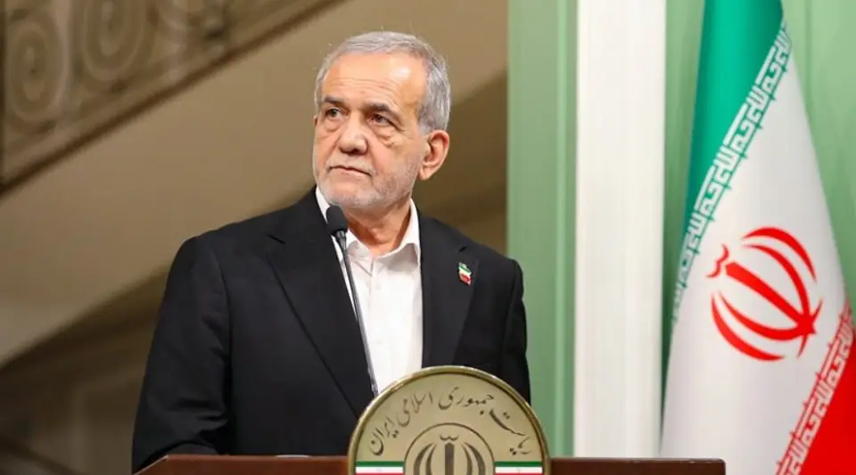 Pezeşkiyan: "Diplomasi Toplantılarla Sınırlı Kalmamalı"