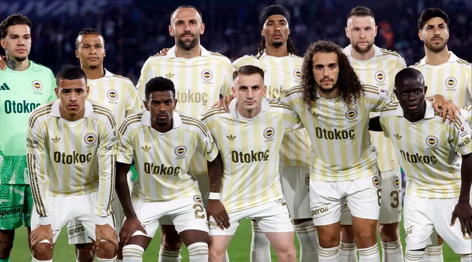 Fenerbahçeli yıldıza büyük övgü. "Bu adam kaç yaşında ya"