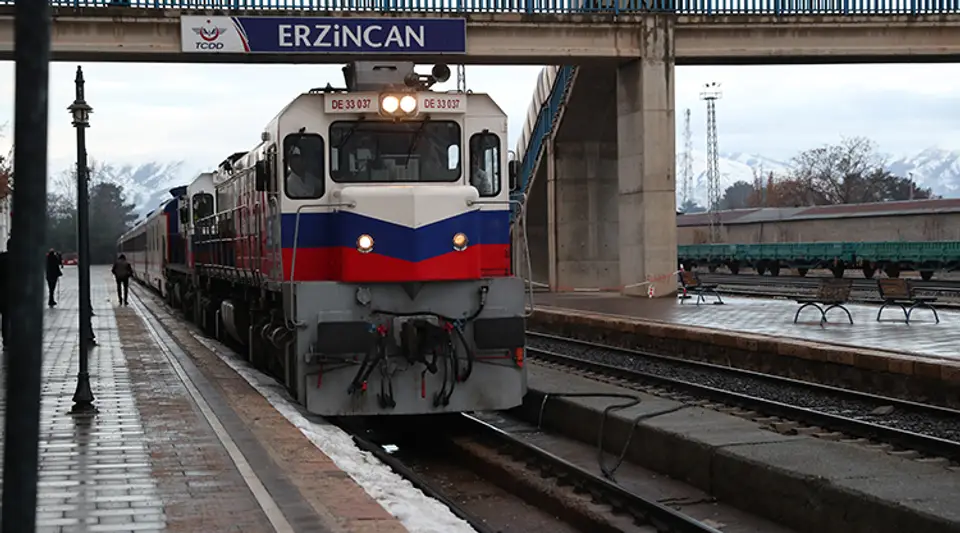 Turistik Doğu Ekspresi 2026-2027 sefer tarihleri açıklandı