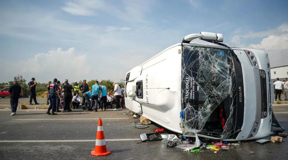 Manisa Akhisar'daki Kazada Otobüs ve Çekici Şoförleri Tutuklandı