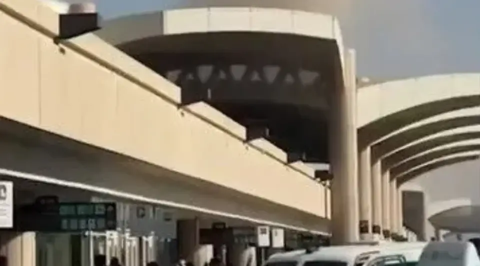 Riyad'da havalimanına yeni Husi saldırısı: Bir ölü, 12 yaralı