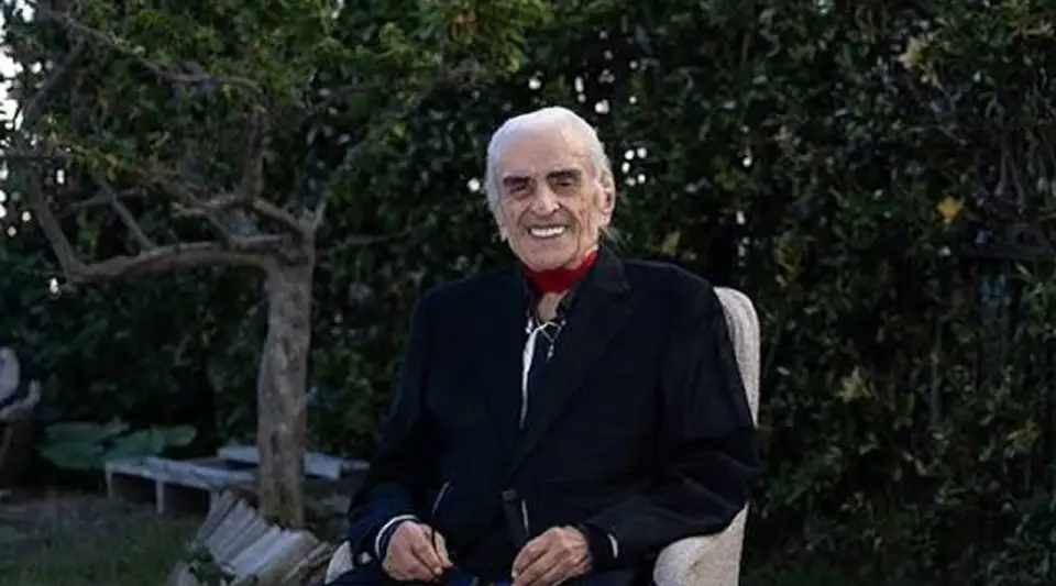 Türk Pop Müziğinin Unutulmaz İsmi Alpay Nazikioğlu Hayatını Kaybetti