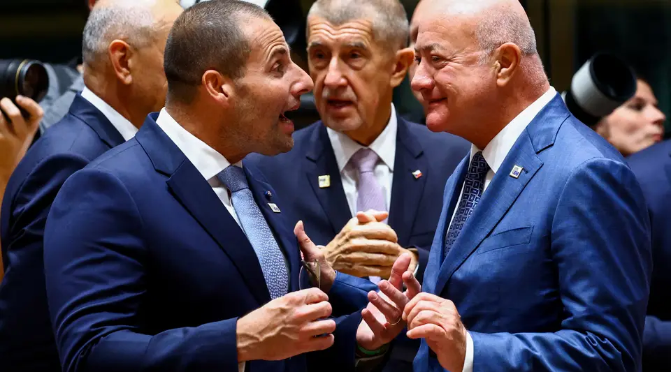 AB liderleri Brüksel'de enerji ve bütçe krizini görüşüyor