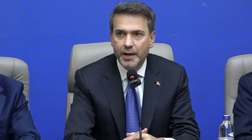 Türkiye'den Enerjide Süper Ligi Hamlesi: İlk Yüzer Üretim Platformu "Osman Gazi" Karadeniz'e Açıldı