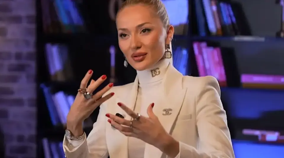 Cansu Taşkın'ın 'Kızılcık Şerbeti' İsyanı! Fragmanda Görüldüğü Gün Diziden Çıkarıldı