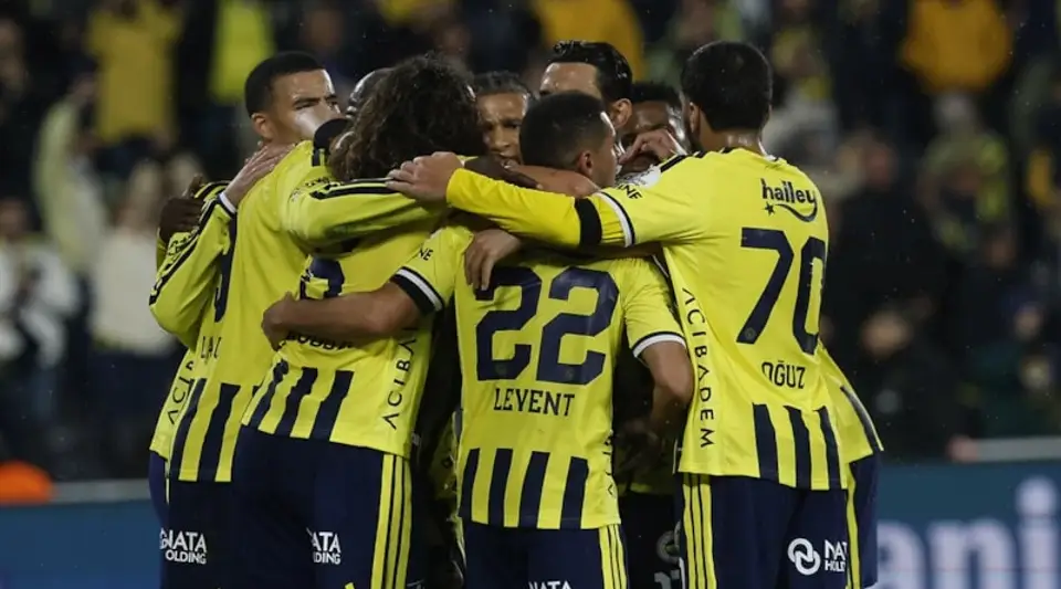 Fenerbahçe Slavia Prag İlk 11'ler