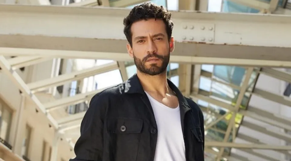 Ekin Koç "Vicdansız" Dizisi ile Ekranlara Dönüyor