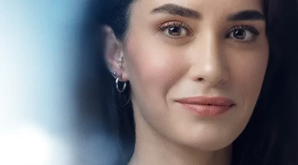 Taş Kağıt Makas Dizisi Avukat Güneş Kimdir? Hande Doğandemir'in Canlandırdığı Güneş’in Hikayesi ve Özellikleri