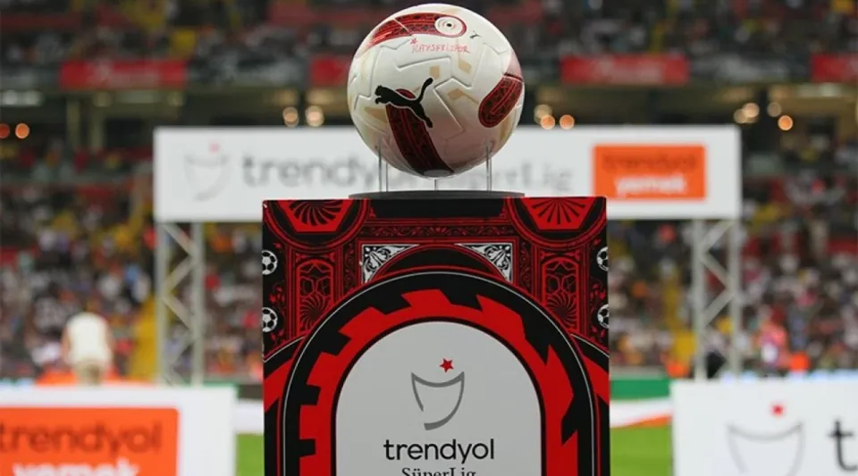 Yapay zeka Şampiyonlar Ligi'ne direkt gidecek Türk takımını açıkladı: Süper Lig'de çarpıcı son!